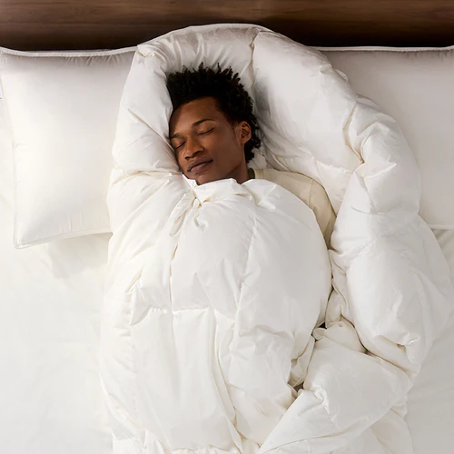 Extra comforter loops & ties to keep it in place